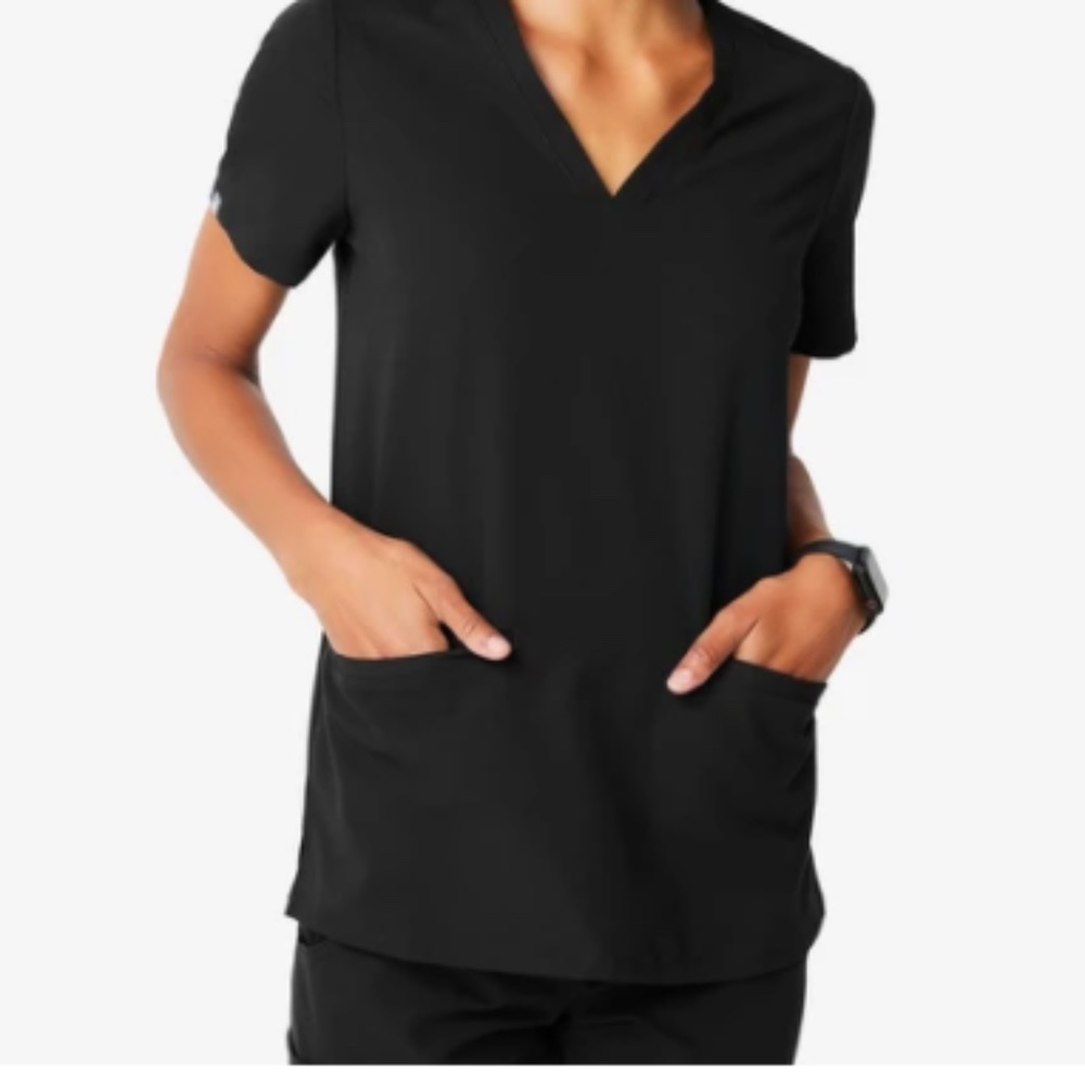 Figs Casma Three-Pocket Scrub Tops